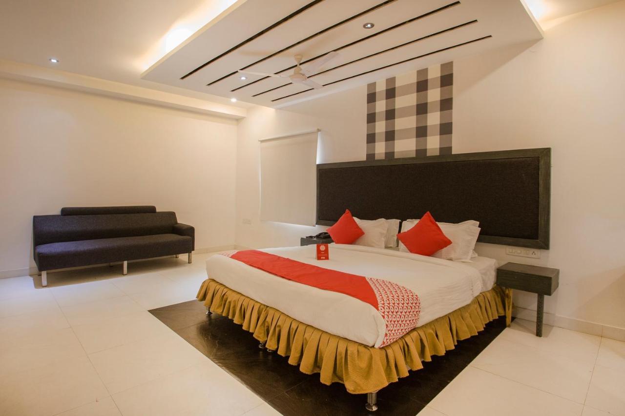 Hotel O Palak Residency Near Erragadda Metro Station Hyderabad Ngoại thất bức ảnh