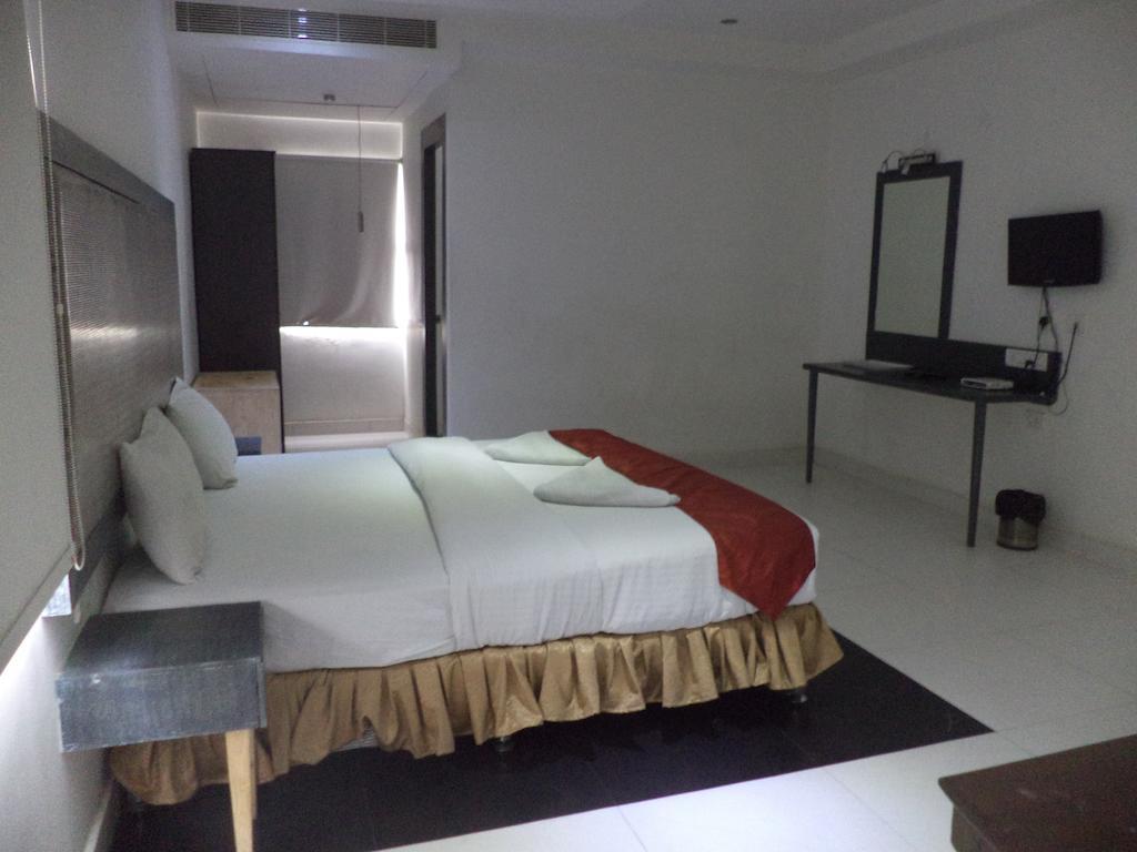 Hotel O Palak Residency Near Erragadda Metro Station Hyderabad Phòng bức ảnh