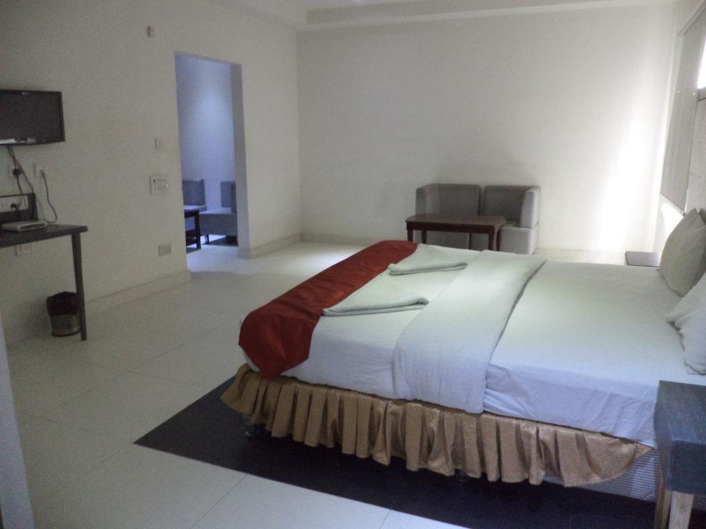 Hotel O Palak Residency Near Erragadda Metro Station Hyderabad Phòng bức ảnh